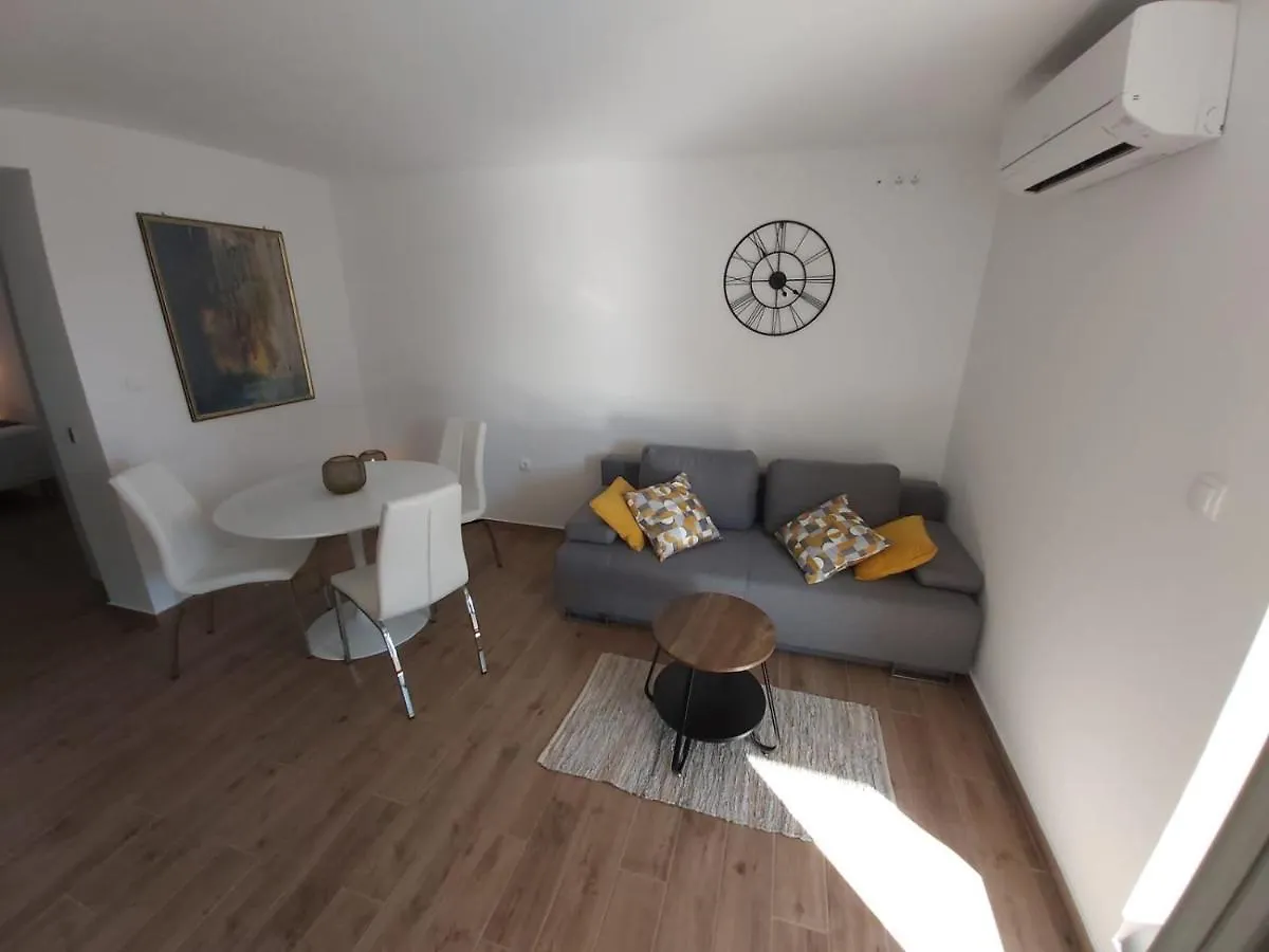 Apartments Ka - Ro Bibinje 3*,