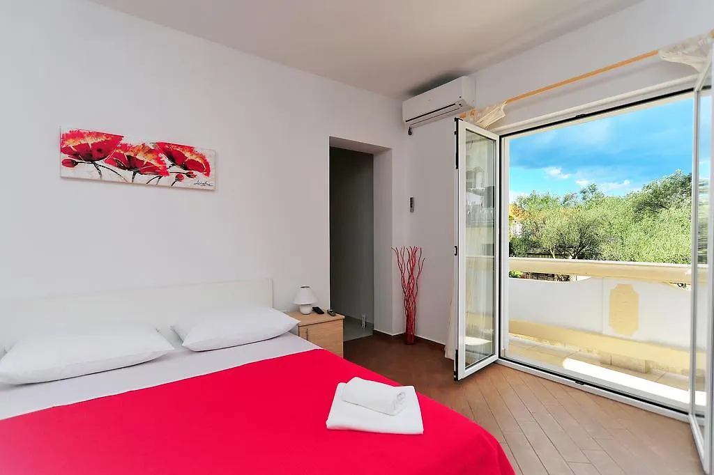 Apartments Ka - Ro Bibinje