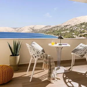 https://roomsn.primorje-gorskikotar.com